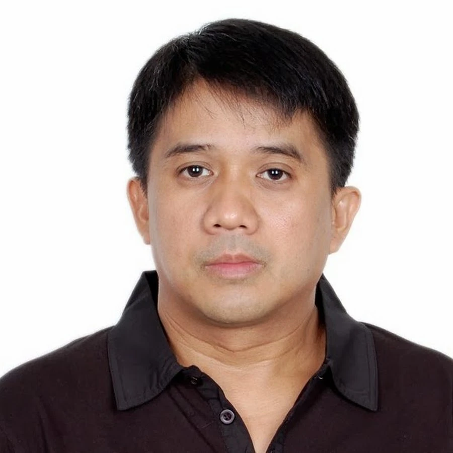 Lecturer
